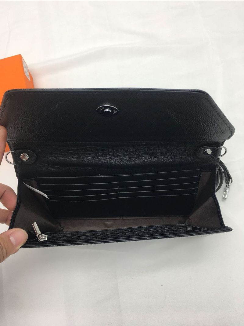 2025 New Crocodile Pattern Genuine Leather Clutch Fashion Versatile Envelope Bag Large Capacity Women's Cowhide Handbag_voghion.com