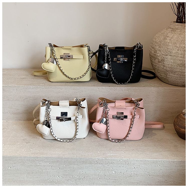 Borsa a tracolla casual alla moda, alla moda e con texture di alta qualità, nuova primavera 2025, semplice e alla moda_voghion.com