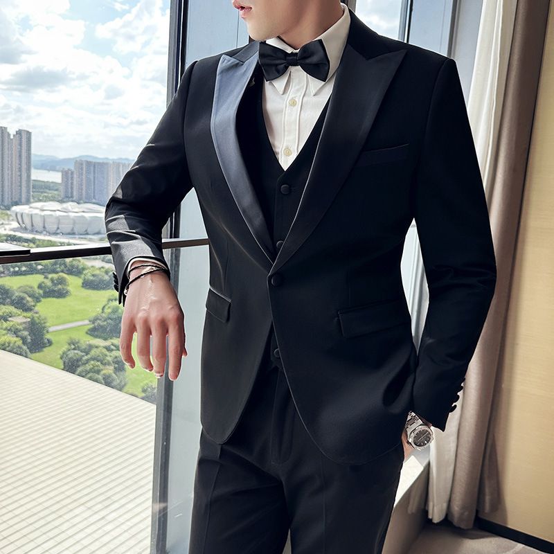 CT Korean Style Groom Men's Solid Color Wedding Tuxedo Peak Lapel Single Row One Button Suit Three-Piece Set_voghion.com