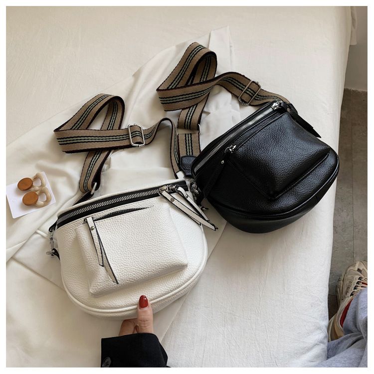 Genți pentru femei 2024 toamna și iarna la modă nouă genți pentru femei genți de șa elegantă cu curea largă de umăr retro pentru femei geantă crossbody cu un umăr_voghion.com