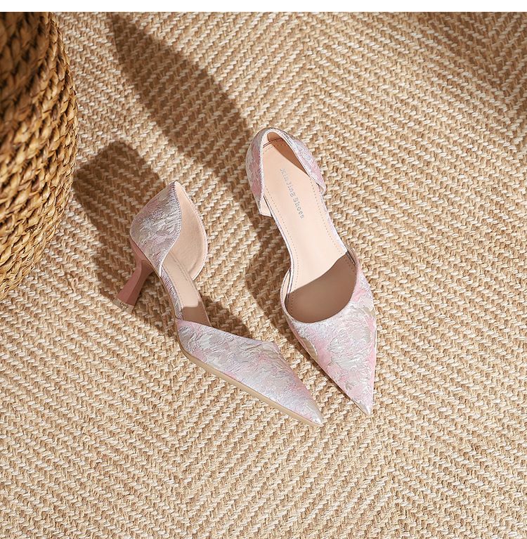 699-109 Scarpe da donna con tacco a spillo, punta francese, nuove, di alta qualità, stile fata singolo, cave_voghion.com