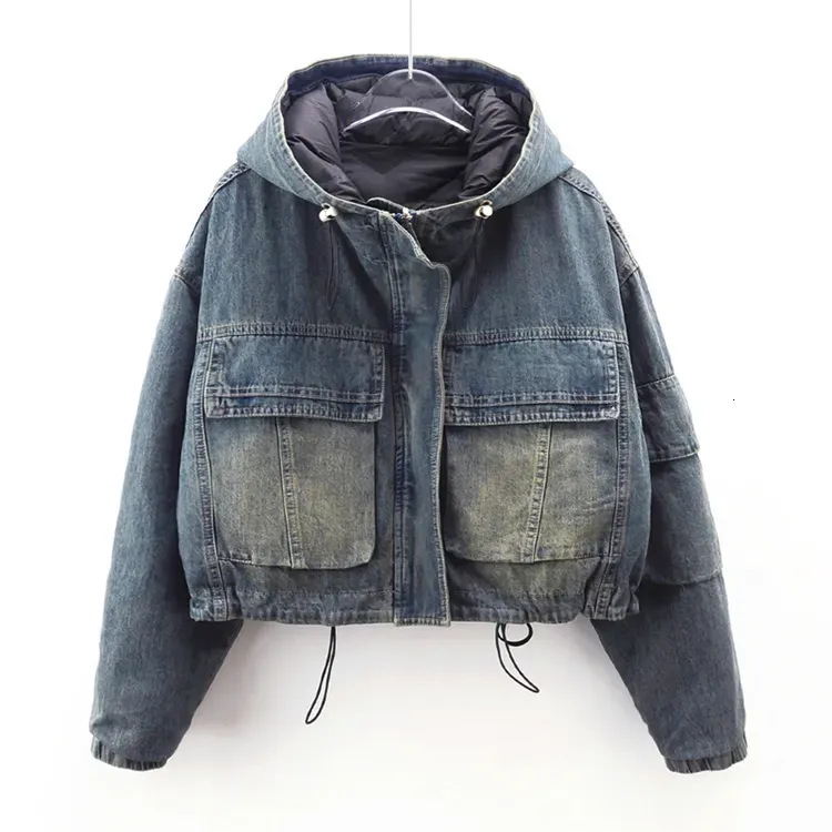 Giacca da donna in denim di cotone invernale, corta, ampia, con cappuccio, blu vintage, con tasche grandi, in jeans, da cowboy_voghion.com