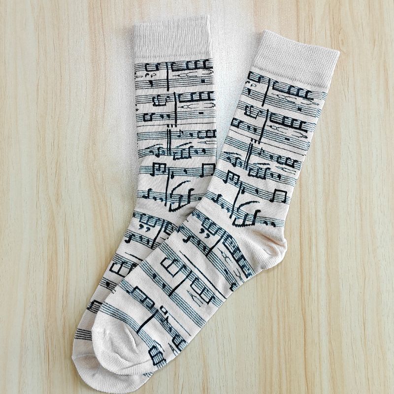 2025d Heißer Verkauf Mitte-Kalb Herbst Trend Winter Stil Unisex Baumwolle Socken_voghion.com