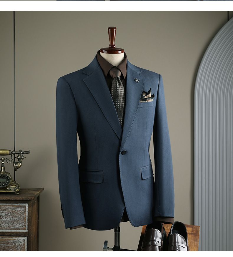 Gestreiftes Anzugset für Herren in Übergröße – Slim Fit Blazer mit Weste und Hose für formelle Anlässe und Hochzeiten, Business- und Partyanzug aus Polyester-Stretch_voghion.com
