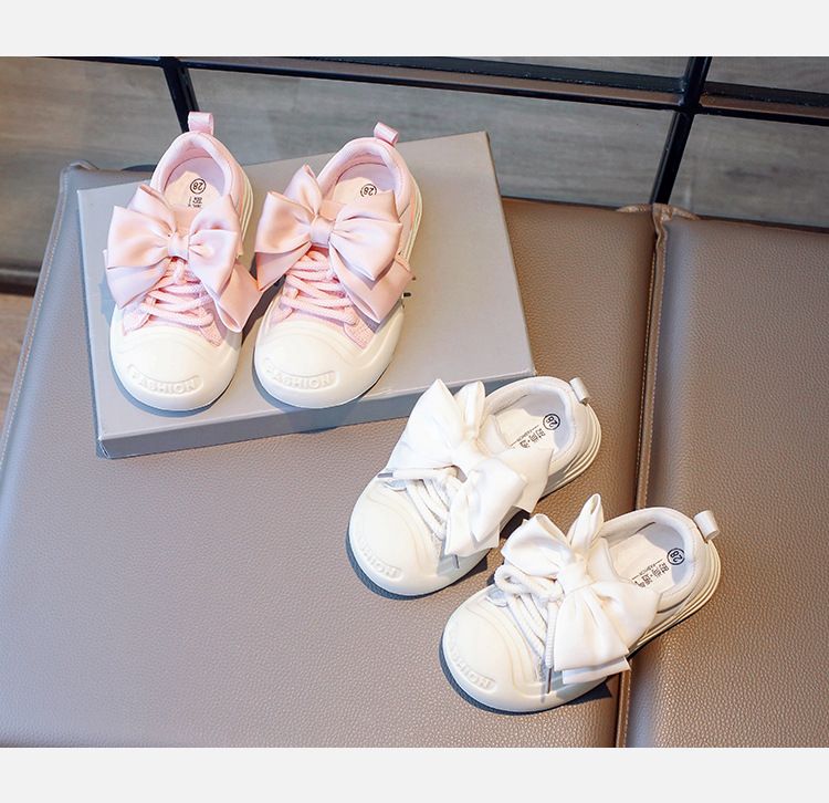 Nischen-Schnürschuhe aus Canvas für Damen 2024 Frühling Herbst neue Rutsch- und Anti-Kick-Kindersportschuhe, weiße Studentenschuhe_voghion.com