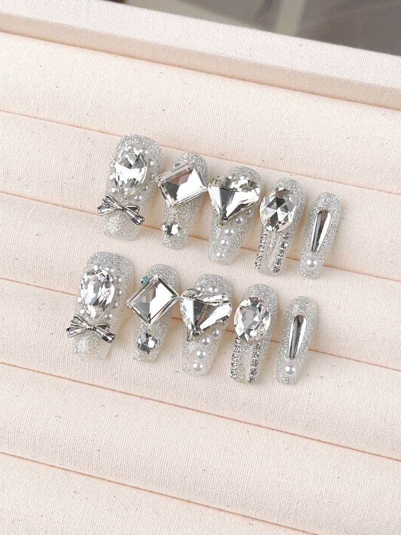 Full Cover Crystal Press On Nails | Winter Sparkling Glitter Fake Nails | Detachable_voghion.com