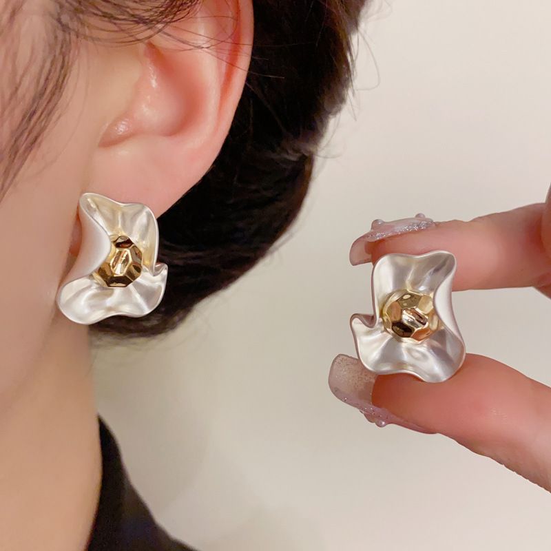Orecchini a forma di petalo in metallo, eleganti e semplici, dal design unico, versatili, leggeri, di lusso, di alta qualità, con ago in argento._voghion.com