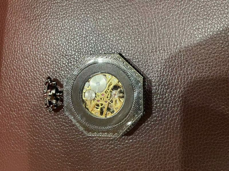 Handybild NEUE Gear Flip Hollow Mechanische Halskettenuhr, Taschenuhr für Männer und Frauen_voghion.com