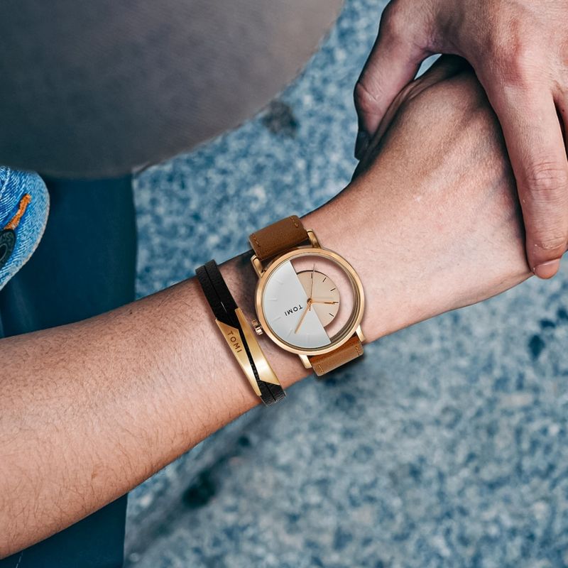 Orologio al quarzo unisex casual neutro con cinturino trasparente a metà lato e design cavo TOMI_voghion.com