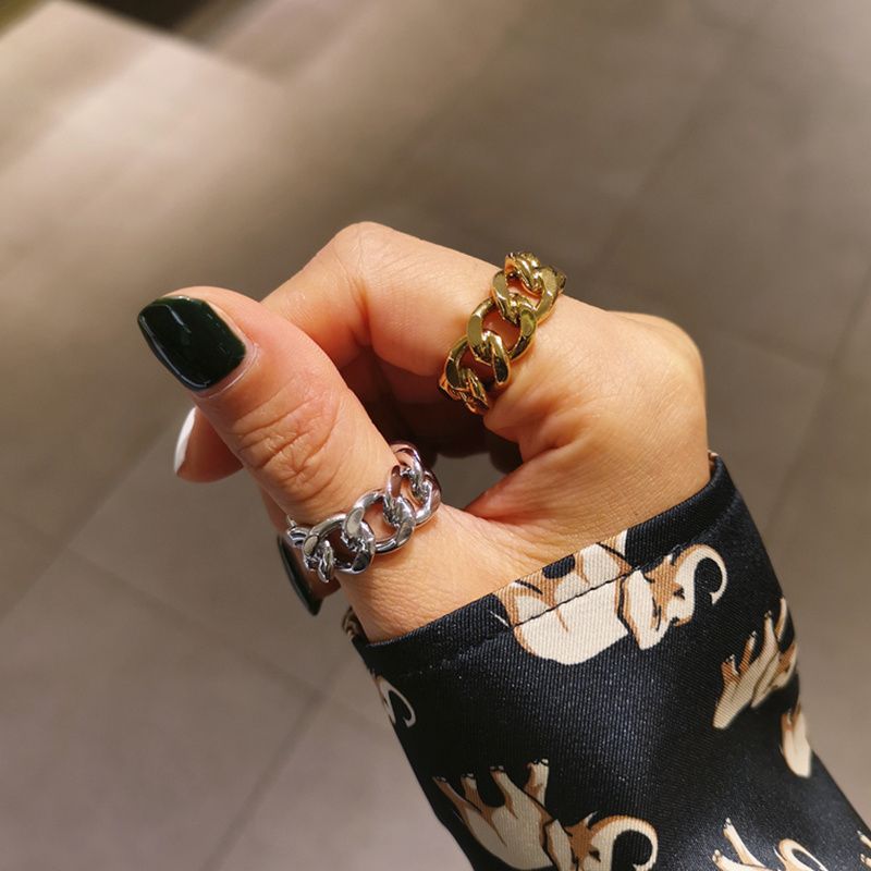 Fashion ring chain with unique design_voghion.com