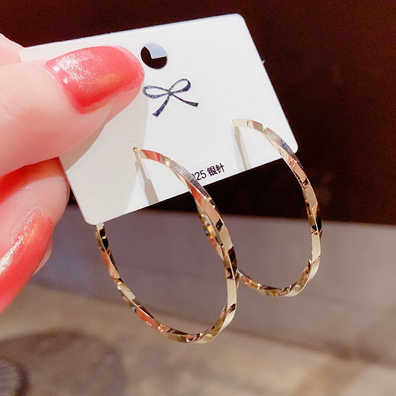 Orecchini a cerchio in argento con fibbia a forma di grande cerchio esagerato, stile coreano, con texture intrecciata, per donna_voghion.com