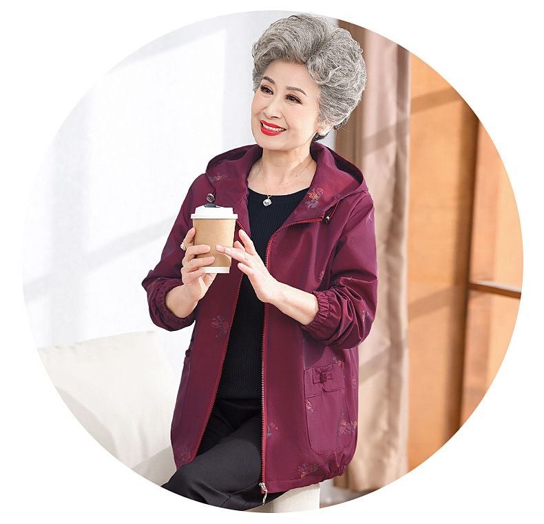 Dames oma lente trenchcoat Grote maat oude dame nieuwe middelbare leeftijd en ouderen lente en herfst vrouwelijke moeder geschikte kleding voor ouderen_voghion.com