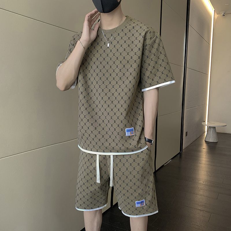 Unschlagbare Qualität Sommer Casual Sport Anzug Trendy, Modisch und Gut Aussehend Set, Gepaart Mit Herren Kurzarm Shorts Zweiteiliges Set_voghion.com