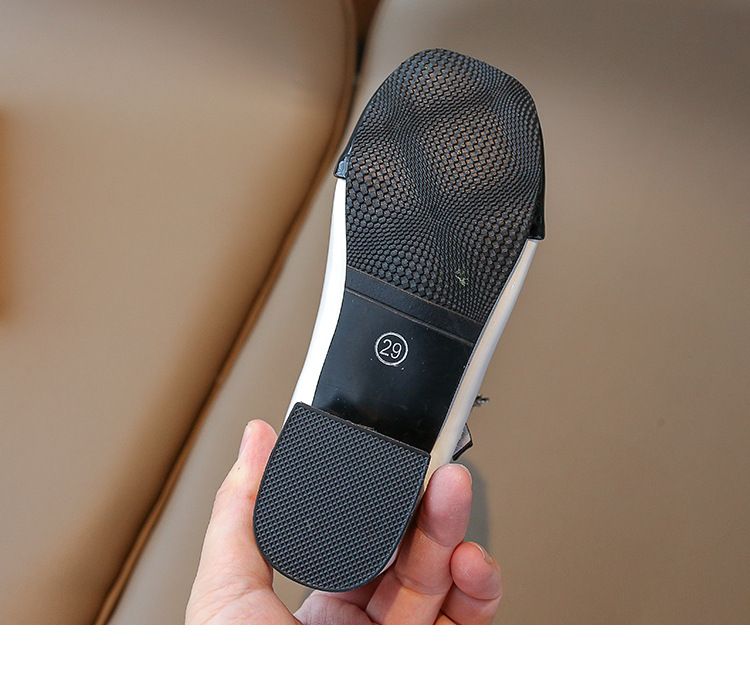Mutter & Kinder großzügige Schnalle Mädchen Prinzessin Schuhe Strass flacher Mund kleine Lederschuhe 2024 Herbst neue Kinder Einzelschuhe zur Lieferung_voghion.com