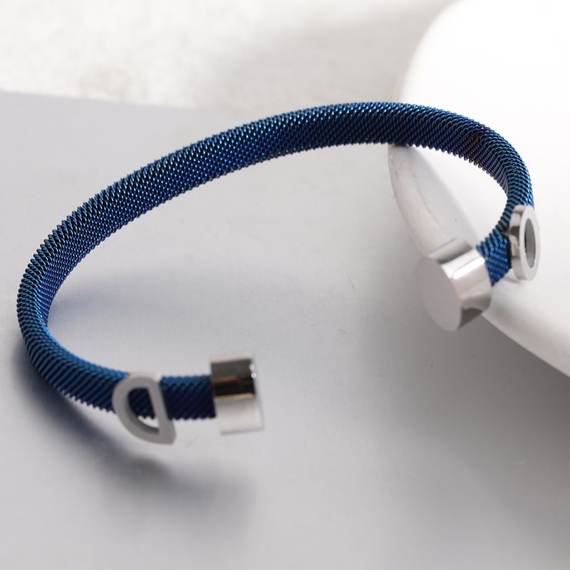 2 STÜCKE Elegante Und Minimalistische Weibliche Edelstahl Draht Kabel Öffnung OD Brief Armband_voghion.com