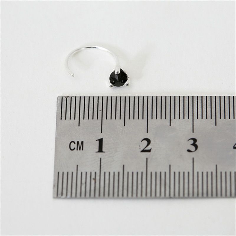 Korean style temperament, personality, studded black and white diamonds, C-shaped ear hooks, semi-circular fashion,_voghion.com