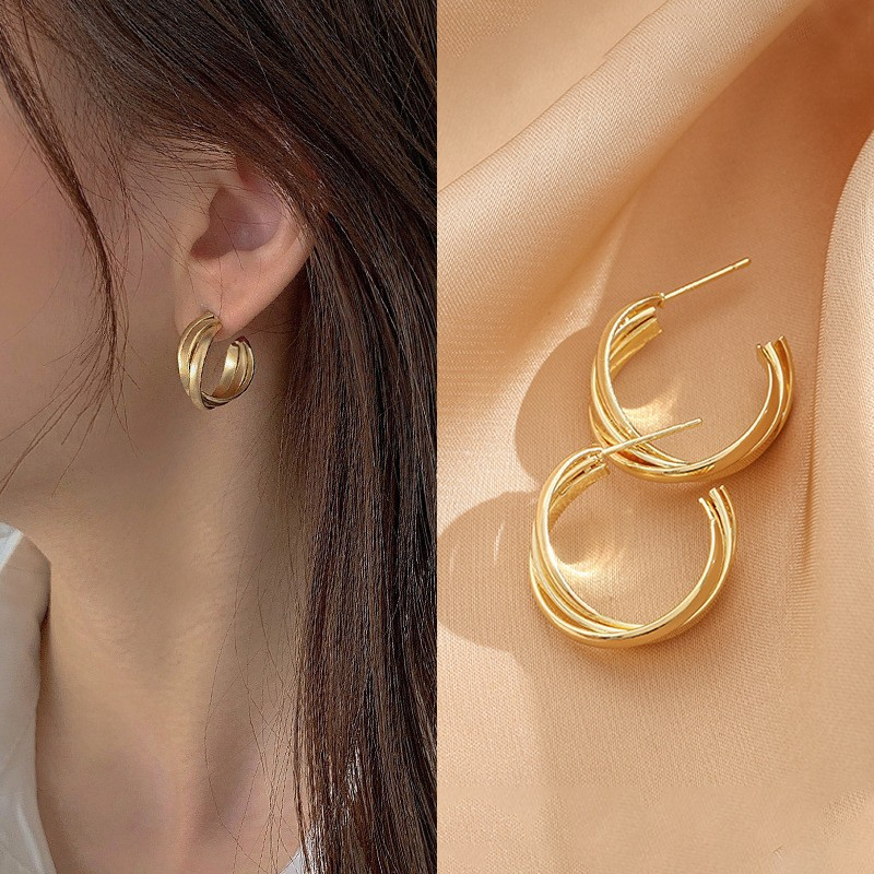 Orecchini a cerchio geometrici Twist 2023, nuovi trend, stile coreano, eleganti, stile celebrità di Internet, orecchini a cerchio di alta qualità per le donne_voghion.com