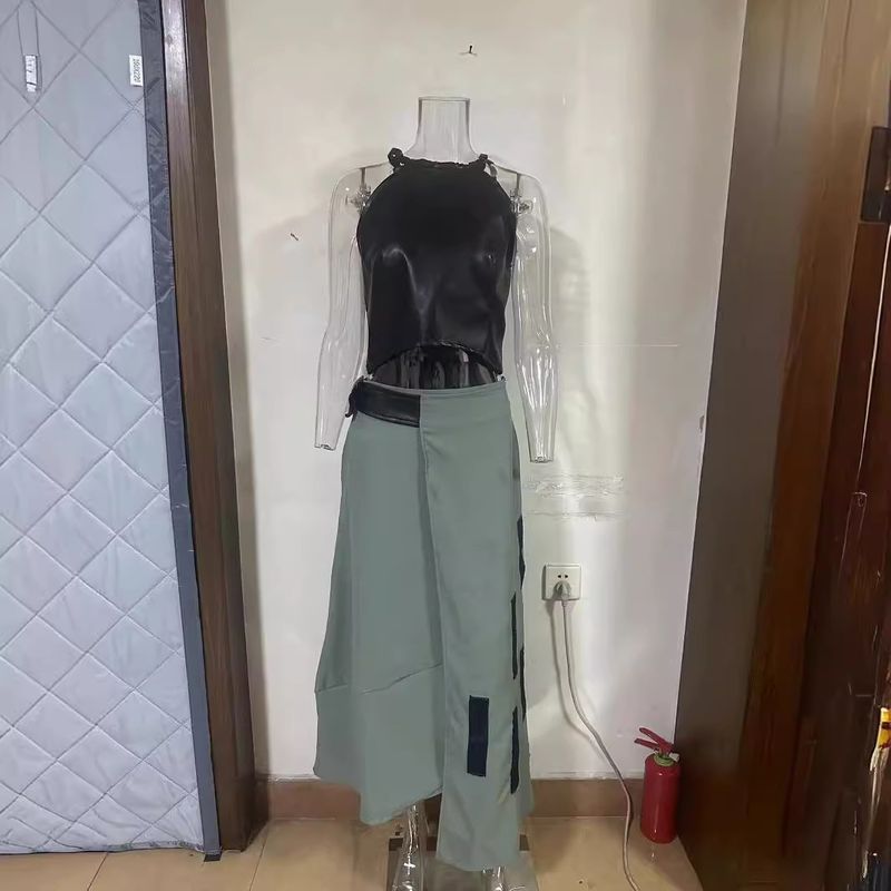 2024 Summer New Women's Fashion Leather Crop Top And Midi Skirt Two-Piece Set_voghion.com