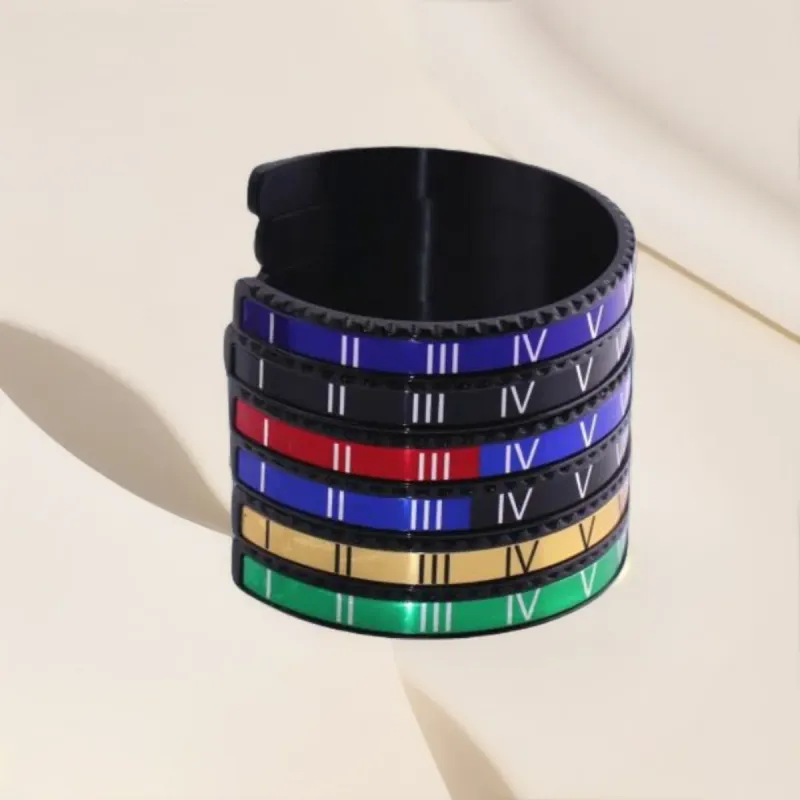 Bracciale in acciaio inossidabile al titanio con numeri romani, lettera C, in vendita calda, gioielli originali firmati Water Ghost Couple_voghion.com