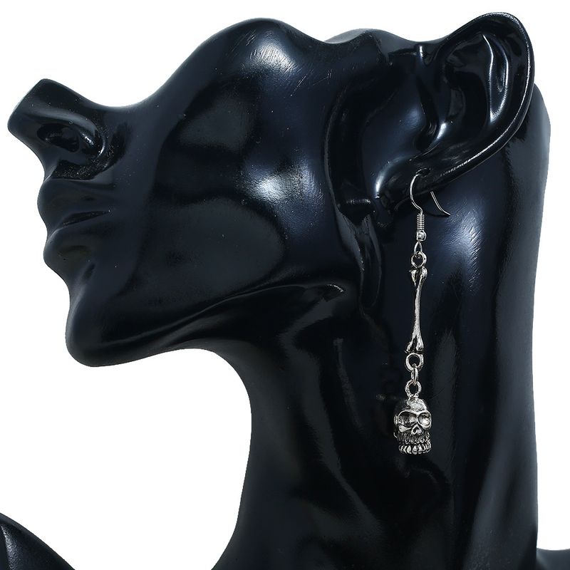 Accessories Hot-Selling Personality Exaggerated Alloy Skull Bone Earrings_voghion.com