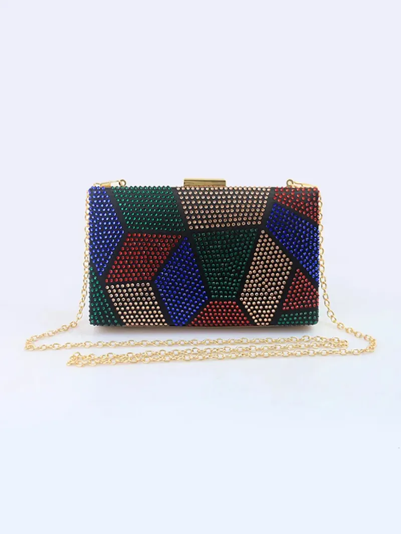 Splendida borsa quadrata piccola in raso rigido con motivo geometrico a blocchi colorati e scintillanti, pochette da donna_voghion.com
