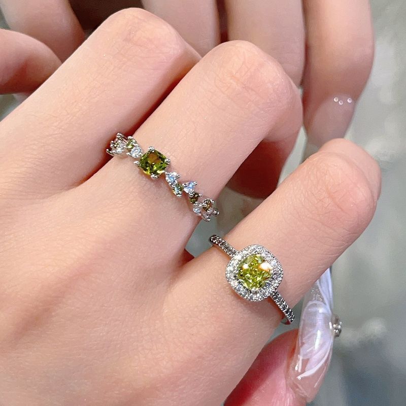 Olivgrüner Zirkonring im französischen Hofstil – Elegantes, luxuriöses, offenes Design für Damen_voghion.com