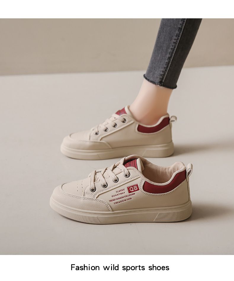 Sneakers bianche classiche da donna - Scarpe basse versatili per abbigliamento casual e da campus | Design traspirante con lacci e soletta ammortizzata (modello Q71)_voghion.com