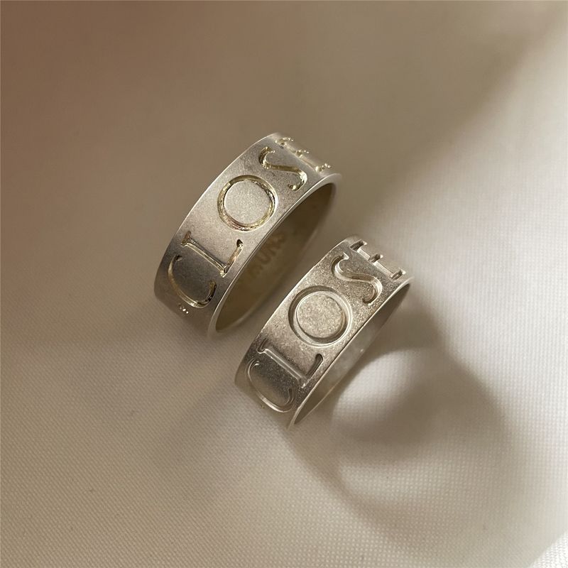 Coppia di lettere Cloer S per donne, alla moda, leggere, di lusso, personalizzate, con design a forma di cuore inciso in argento e indice._voghion.com
