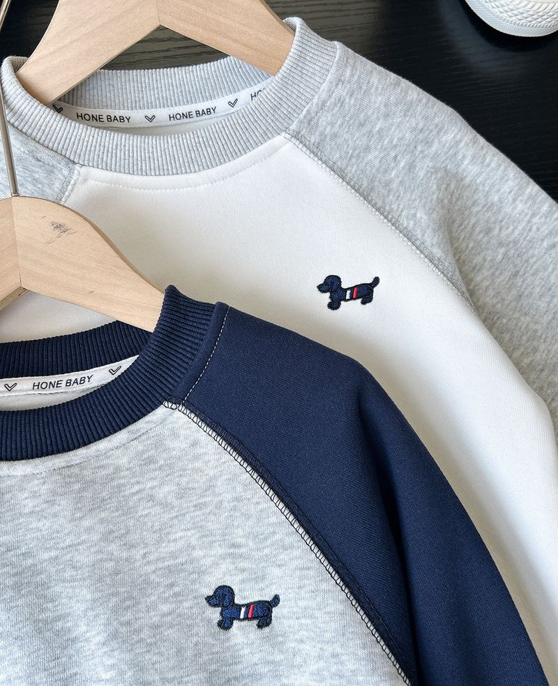 Conjunto informal de sudadera con capucha y pantalón deportivo de manga larga para niño - Algodón suave y cómodo (3-8 años, 100-150 cm) - Estampado de dibujos animados, blanco y gris_voghion.com