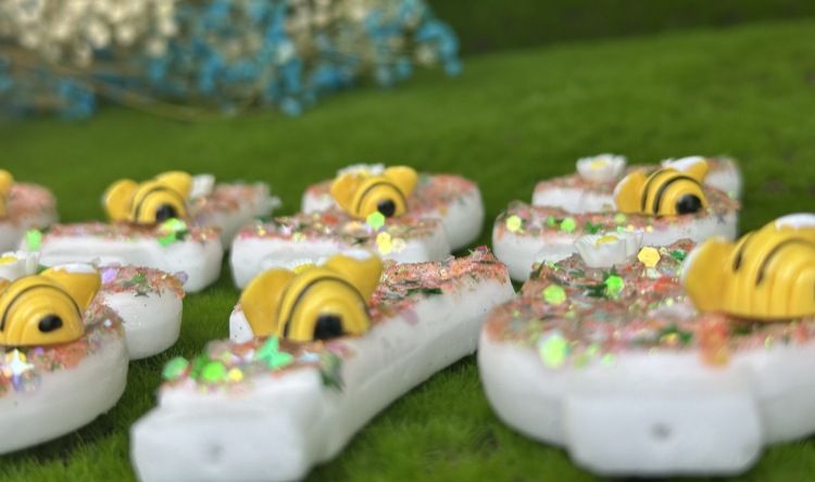 Cyfrowa świeca na tort, dekoracja na pierwsze urodziny, kreatywna pszczoła i osa_voghion.com