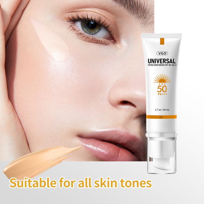 Protector solar facial especializado en loción solar refrescante, hidratante, fácil de aplicar y con tono de piel uniforme. FPS 50+, resistente al agua y de alta potencia._voghion.com