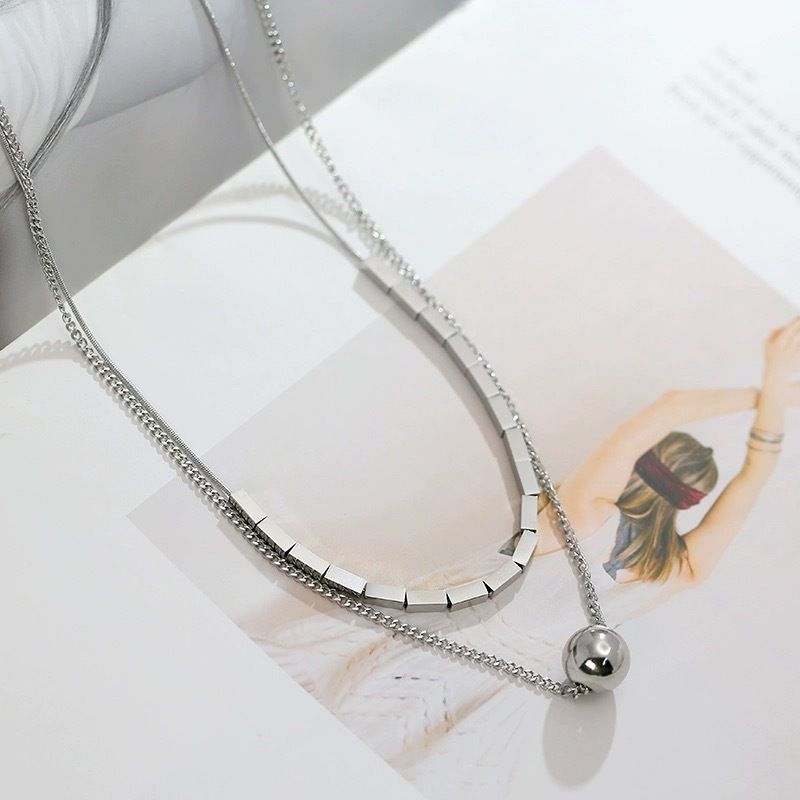 Women's high-end simple design accessories double-layer stacked titanium steel non-fading clavicle chain light luxury_voghion.com
