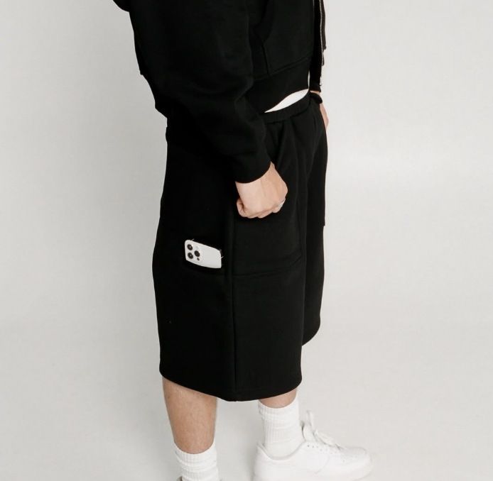 Abbigliamento maschile, Marchio di moda maschile Y2K, Pantaloni a 5 punte in maglia con silhouette multitasche, Salopette in maglia_voghion.com