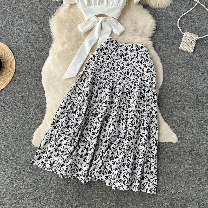 Dameklær Sexy hot girl retro fritidsdress kvinners kort firkantet halsrem topp + høy midje stort swing skjørt todelt dress_voghion.com