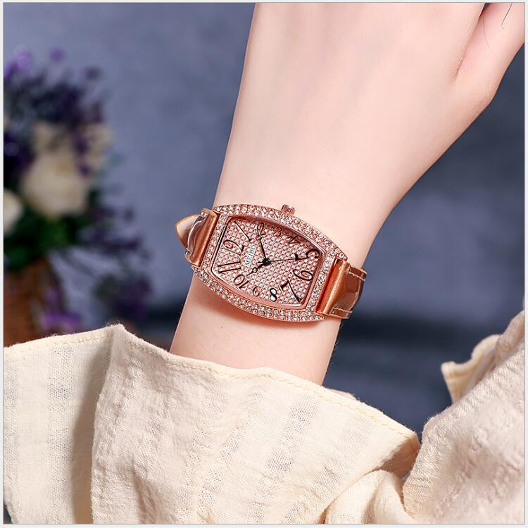Hot selling fijne lederen band stijl modieus en elegant dameshorloge_voghion.com