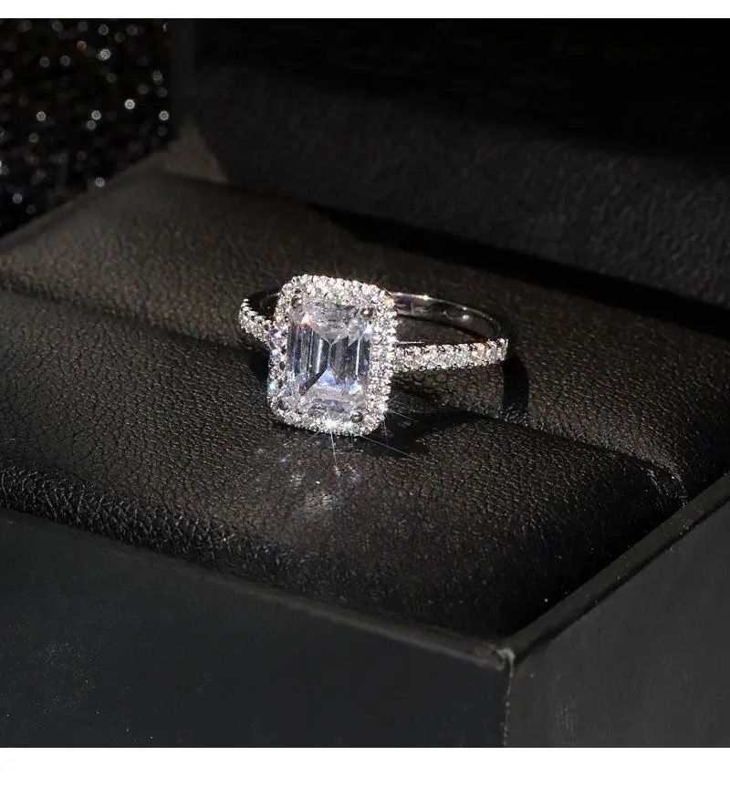 Anello da sposa con diamanti quadrati in oro bianco 18 carati, da donna, principessa, con diamanti, alla moda, con personalità, a forma di uovo di piccione, colore D, anello Premium Sense_voghion.com