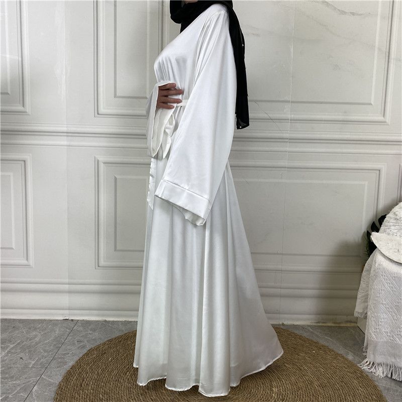 Abbigliamento da donna Medio Oriente Dubai Vendita calda Tinta unita Taglia grande Abito musulmano in raso con lacci 6622_voghion.com