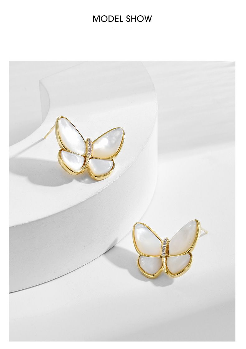 S L'ago d'argento rompe il bozzolo in farfalla, farfalle naturali Fritillaria alla moda e magnifiche lunghe principesse_voghion.com