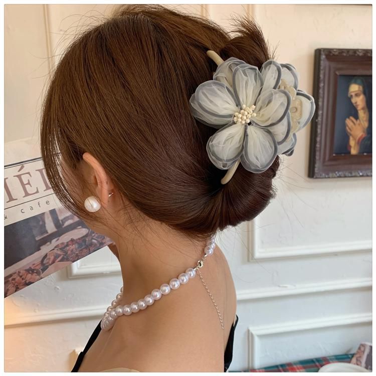 Lace Flower Grab Clip, Premium French Vintage Ins Niche Design Shark Clip Hairpin Summer Hair Accessories_voghion.com