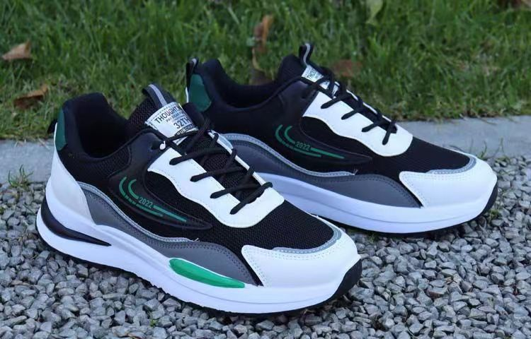 Neue Herren-Sportschuhe, atmungsaktive Mesh-Schuhe, grenzüberschreitende große Herrenschuhe, Fly-woven Mesh, bequeme Herrenschuhe_voghion.com