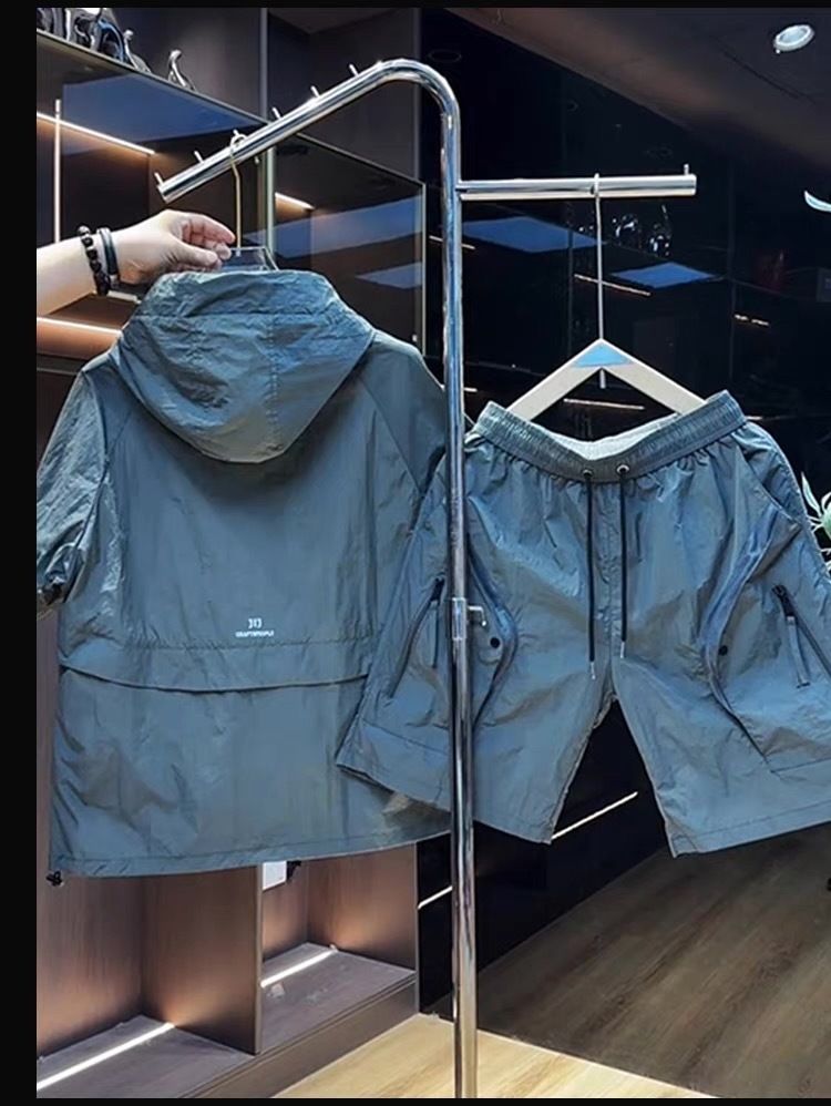 Ensemble sweat à capuche et short de sport léger pour homme avec protection solaire - Tenue d'été deux pièces - Tissu à séchage rapide - Coupe ample - S-4XL_voghion.com