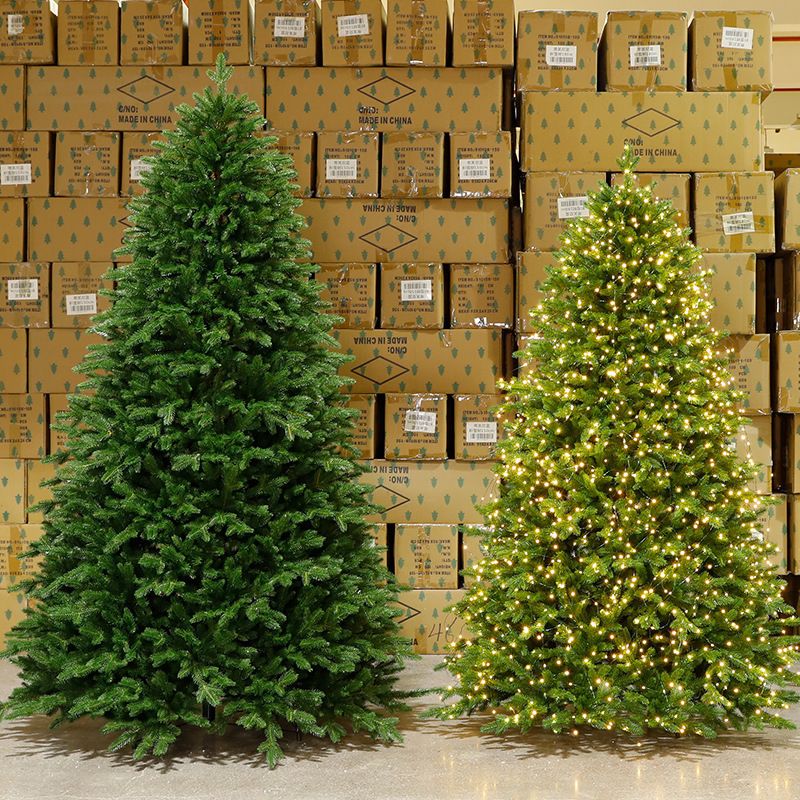 Premium PE Artificial Christmas Tree With Warm Yellow Tips - 5-Point Branch Design, 150/180/210/240cm Height Options_voghion.com