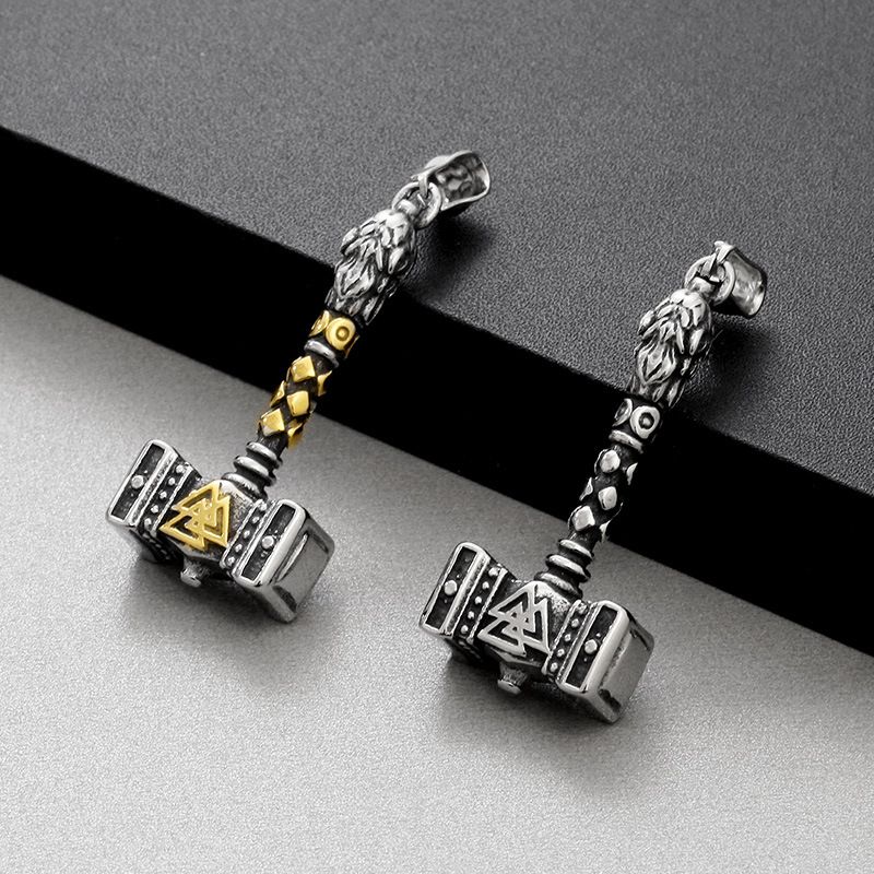 Collana con ciondolo a forma di martello di Thor vichingo da uomo - Gioiello in acciaio al titanio in stile punk con finitura anticata - Perfetto per la moda gotica e rock_voghion.com