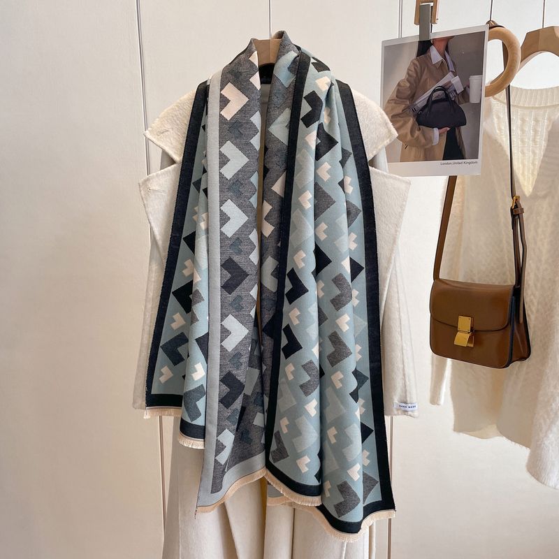 Summer New Geometric Cashmere Scarf Women's Shawl Cloak Fashion Ethnic Style Split Warm Tassel Blanket_voghion.com