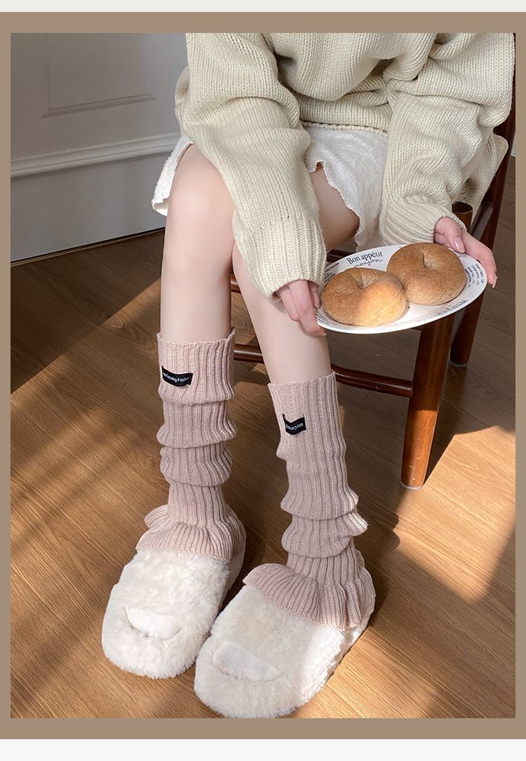 Scaldamuscoli Bootshang Calzini in cotone stile balletto per donna Calzini in pile autunnali e invernali Etichetta in tessuto lavorato a maglia Colore unito Miu Hot Girl lavorato a maglia_voghion.com