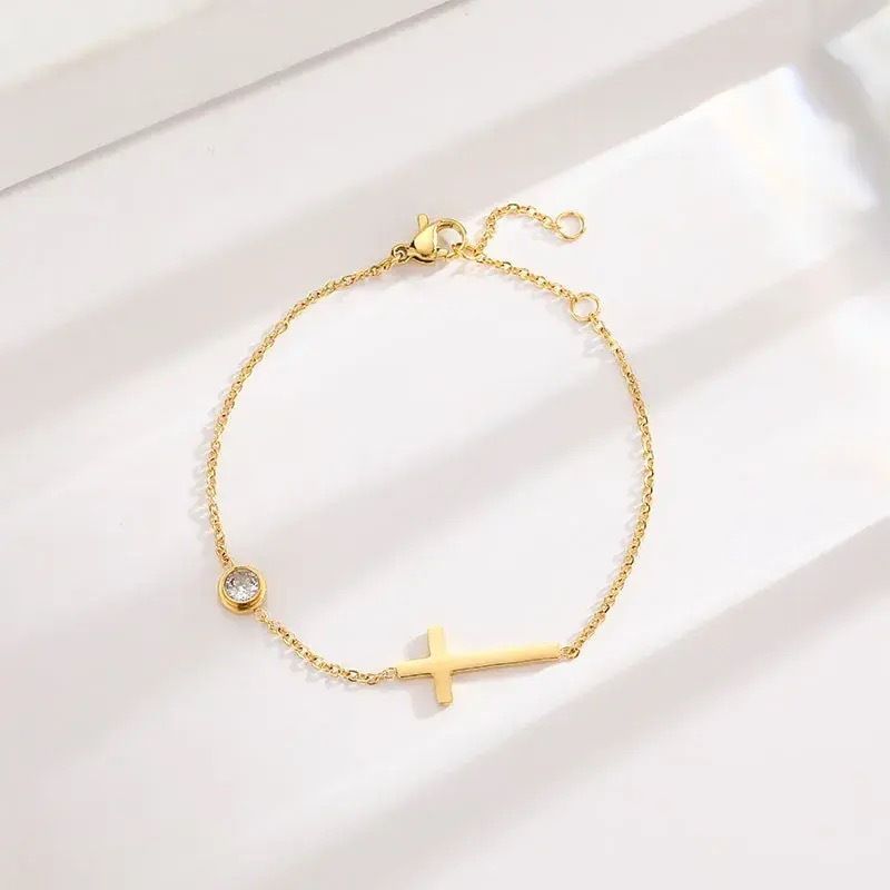 Neues luxuriöses Nischen-High-End-Fußkettchen aus Titanstahl mit Kreuz und Diamantbesatz für Damen, modische Super-Feen-Fußkette_voghion.com