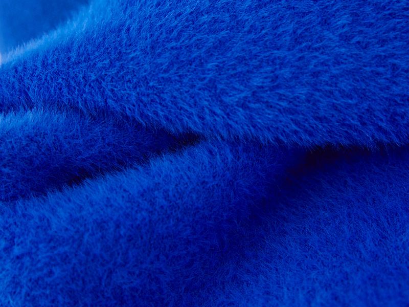 Maglione invernale in velluto per bambine: morbido e caldo top con scollo rotondo per le giornate fredde_voghion.com