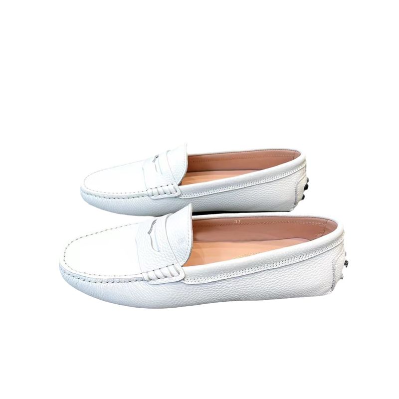 Kartoffelseide für Damen 2023 Neue Slipper im britischen Stil mit geflochtener Metallschnalle und Quaste, bequem_voghion.com