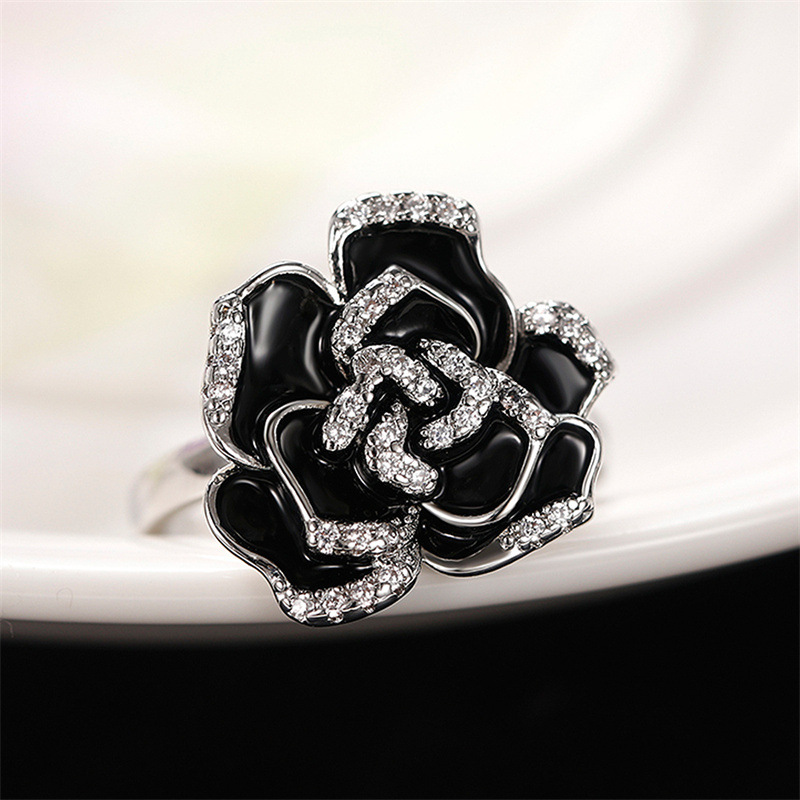 Elegante anello da donna in zircone smaltato con esclusivo anello adesivo gocciolato fatto a mano con fiori di rosa nera per le donne_voghion.com