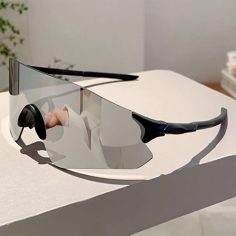 2024 Nowe okulary przeciwsłoneczne do jazdy na rowerze na świeżym powietrzu, kolorowe, do biegania i pieszych wędrówek, wiatroszczelne, z piaskiem_voghion.com